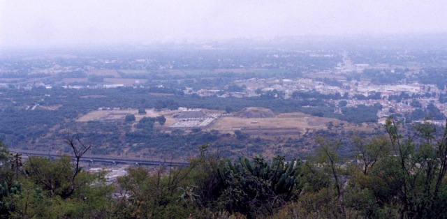 Vista desde el sitio ancestro sobre el c. Magoni 