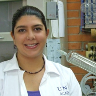 Dra. Marcela Ayala Aceves