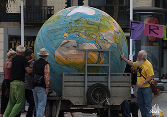 Sujetando el Mundo