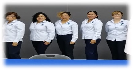 mujeres jovenes independientes y profesionistas